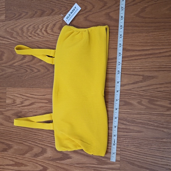 Old Navy Bikini Swim Top - Picture 3 of 10